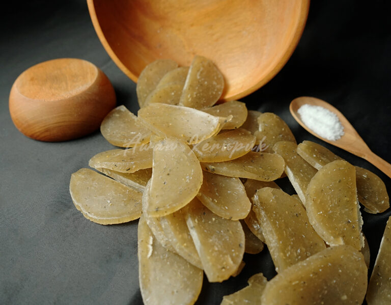 Kerupuk Kulit Tenggiri